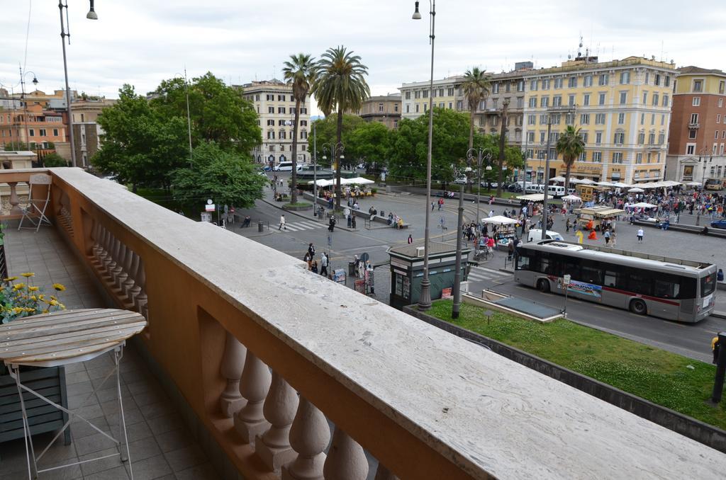 Apartmán Un Caffe Sul Balcone 1 Řím Pokoj fotografie